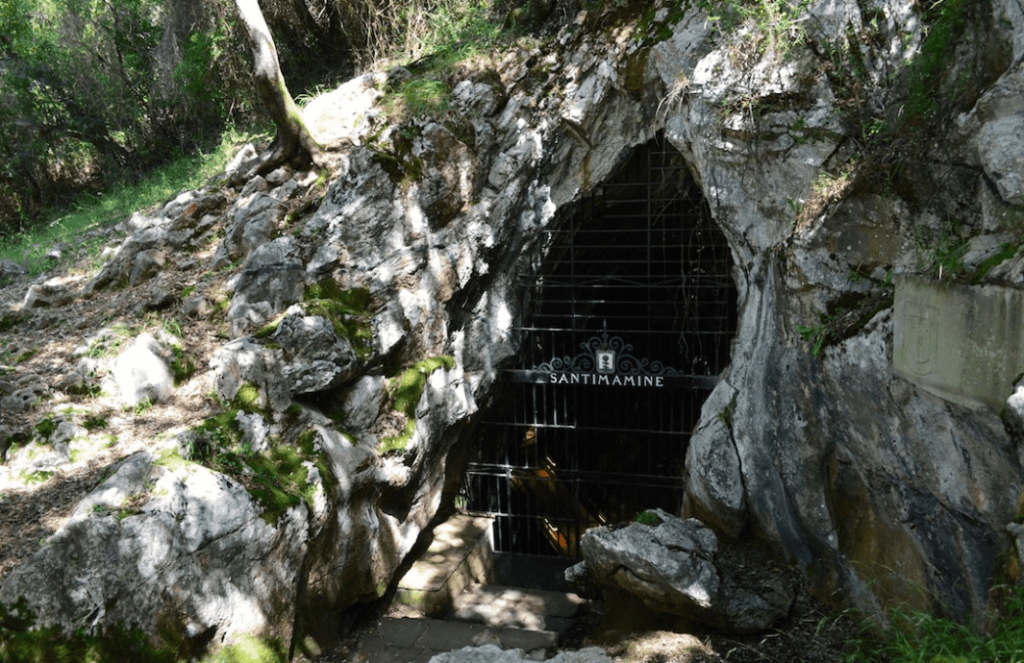 Caves of Santimamiñe - The rural houses of Ea Astei, Urdaibai natural park, Basque Country